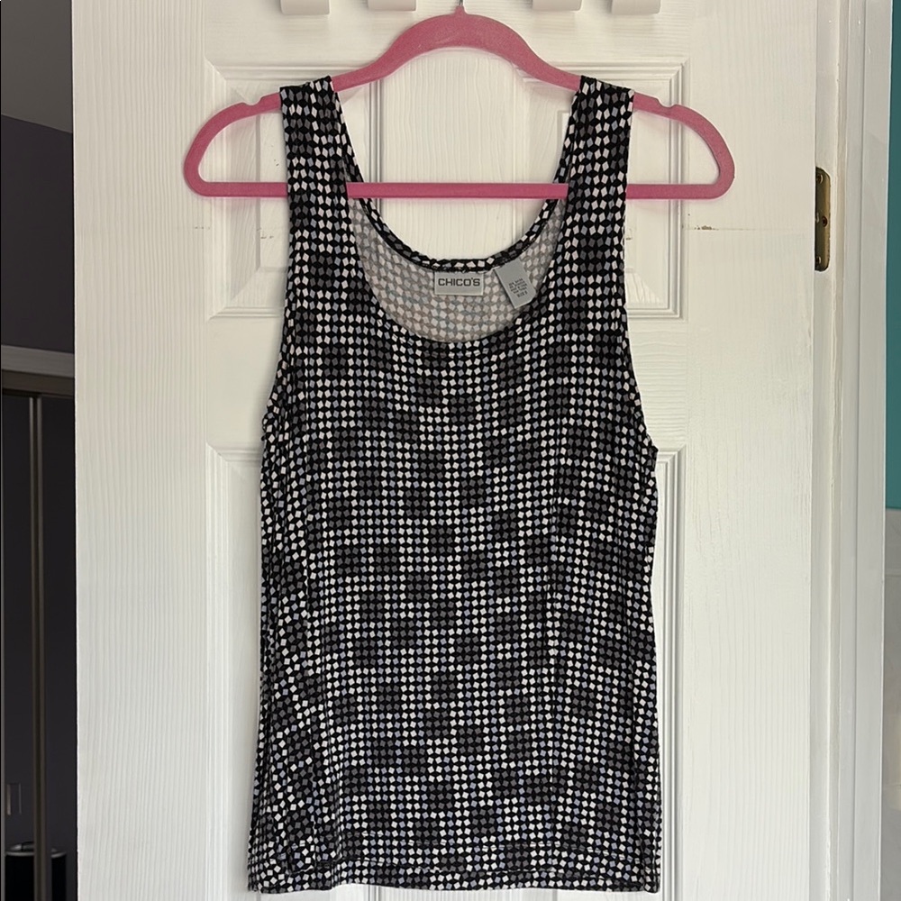 Chico's Black and White Graphic Fitted Tank Top